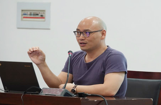 c41fe1b5d82b40e6acf7f95b053fa299.jpg web4.jpg