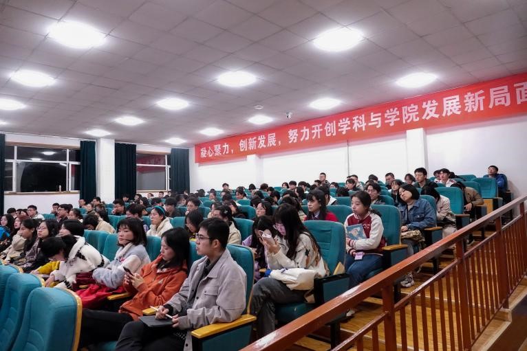 25786582ba0741da83aea8a40aba47be.jpg 25786582ba0741da83aea8a40aba47be.jpg