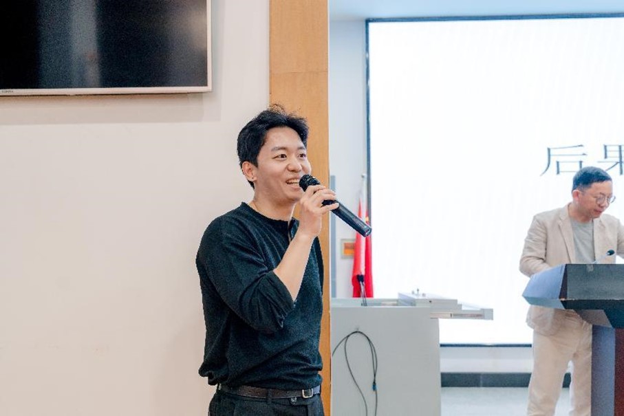 2302f995e9034f5684c45f49323cfd8d.jpg 2302f995e9034f5684c45f49323cfd8d.jpg